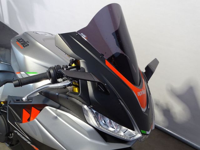 aprilia - rsv-4-1100
