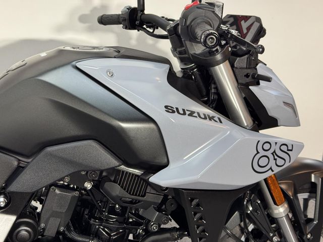 suzuki - gsx-8s