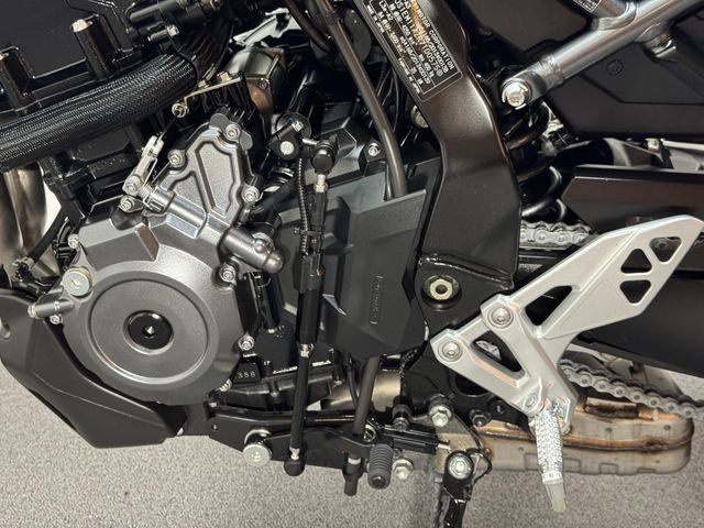 suzuki - gsx-8s