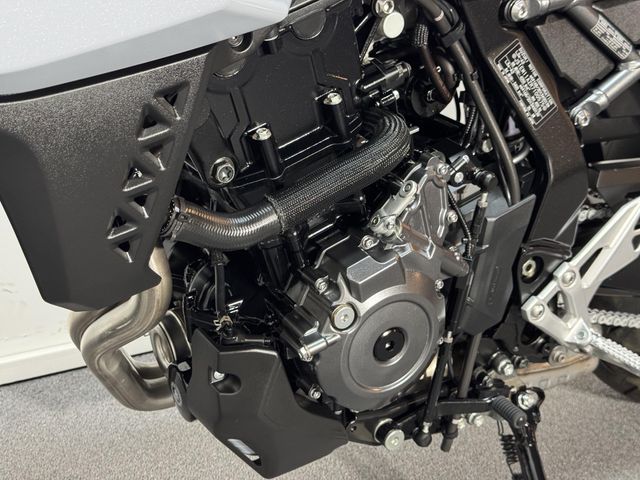 suzuki - gsx-8s