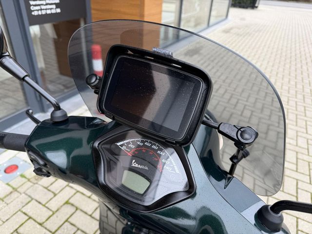 vespa - gts-300-super-racing-sixties