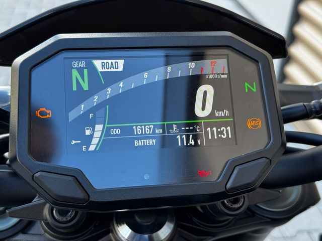 kawasaki - z900-performance