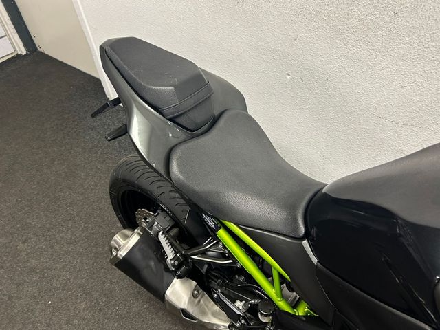 kawasaki - z900