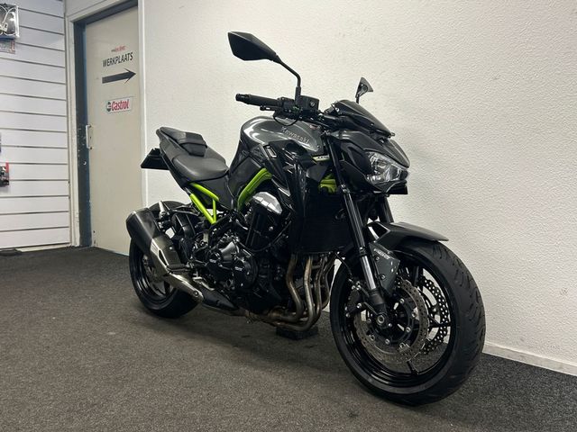 kawasaki - z900