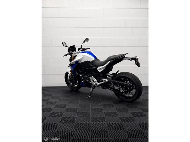 bmw - f-900-r