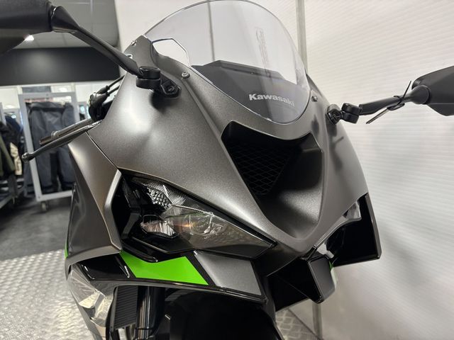 kawasaki - ninja-zx-6r