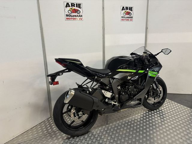 kawasaki - ninja-zx-6r