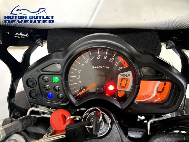 suzuki - sfv-650-gladius