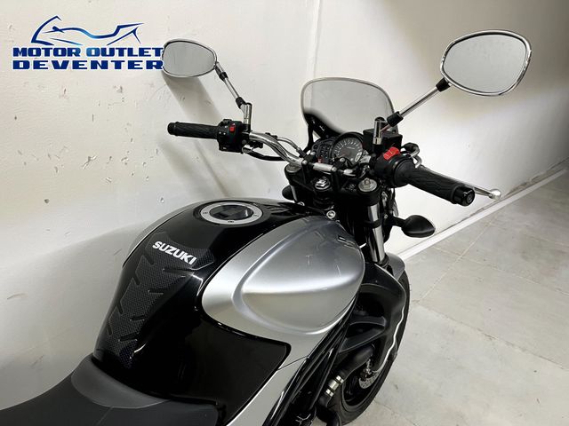 suzuki - sfv-650-gladius