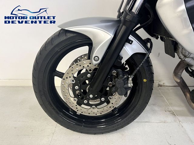 suzuki - sfv-650-gladius