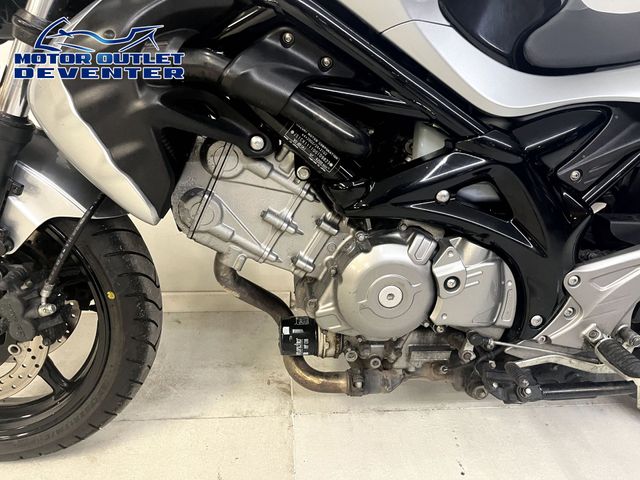 suzuki - sfv-650-gladius