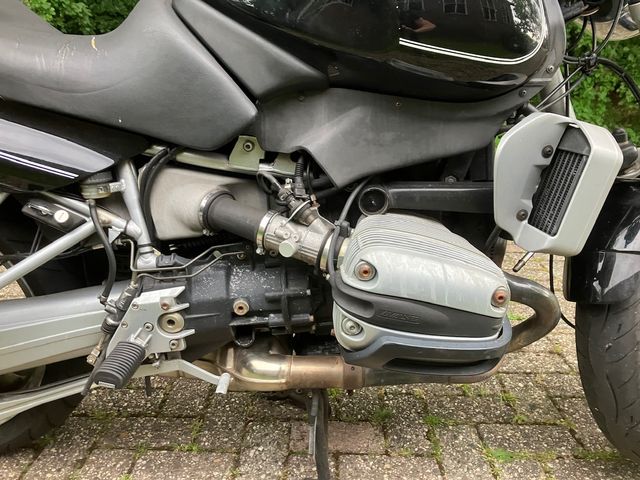 bmw - r-1100-r