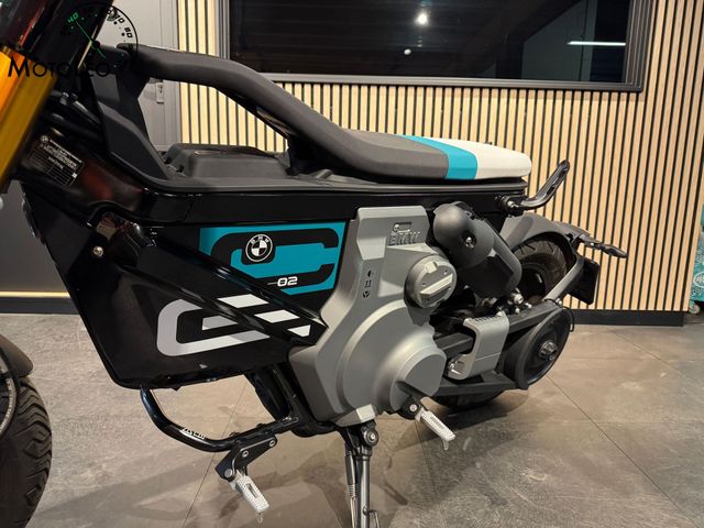 bmw - ce-02