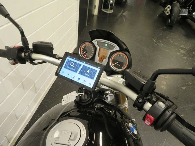 bmw - r-nine-t