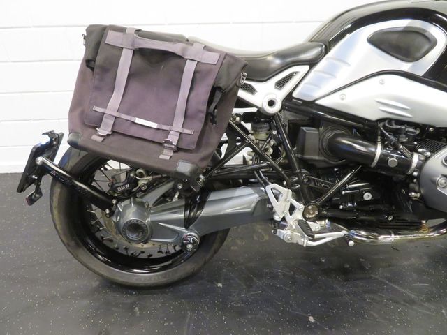 bmw - r-nine-t