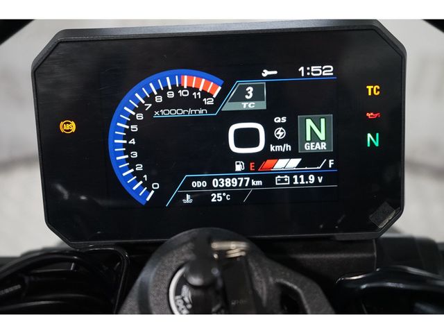 suzuki - gsx-8s