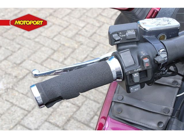 honda - gl-1500-se-goldwing