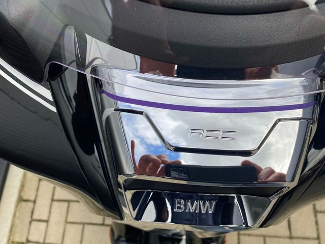 bmw - r-18-b