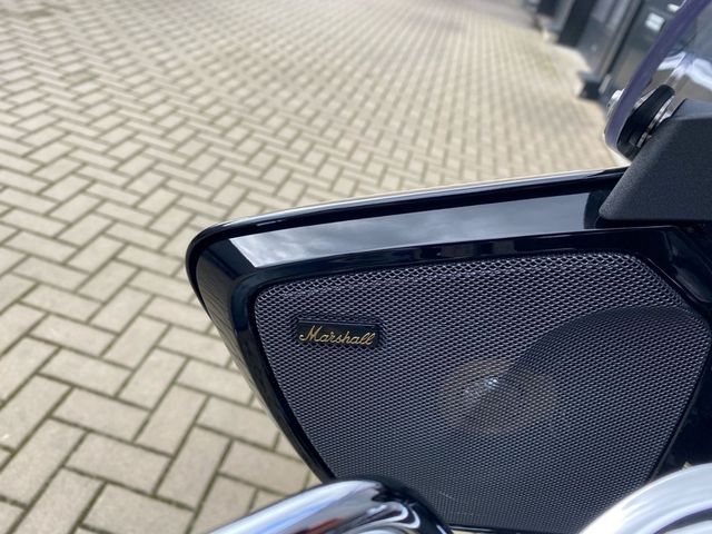 bmw - r-18-b