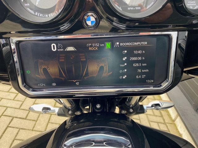 bmw - r-18-b