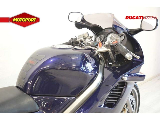 honda - vfr-750-f