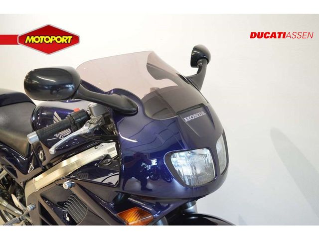 honda - vfr-750-f