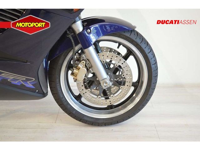 honda - vfr-750-f