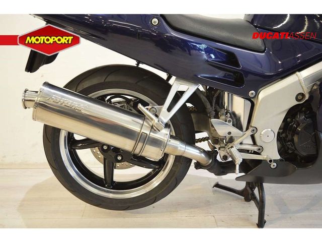 honda - vfr-750-f