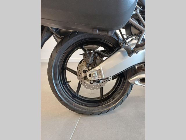 kawasaki - versys-650-abs