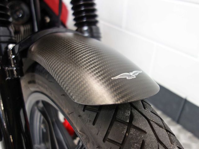 moto-guzzi - v-7-iii-carbon