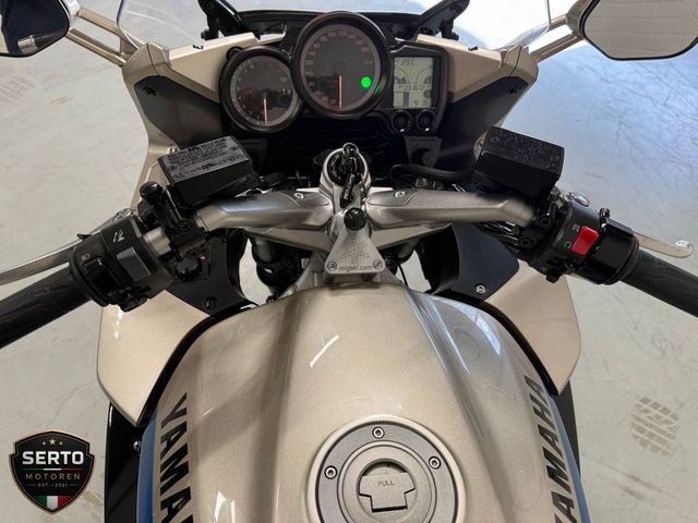 yamaha - fjr-1300