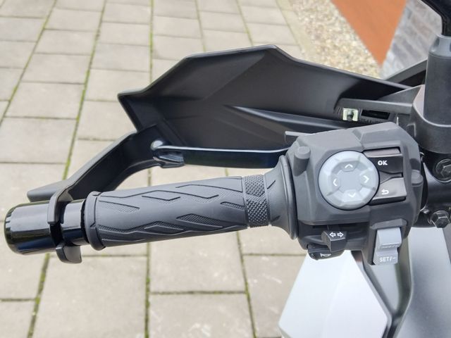 suzuki - gsx-s-1000-gx