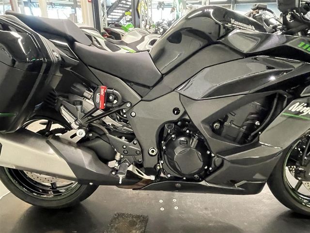 kawasaki - ninja-1100-sx