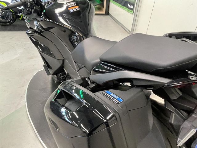 kawasaki - ninja-1100-sx