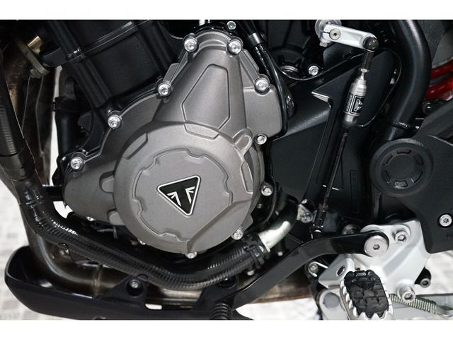 triumph - tiger-900-gt-pro