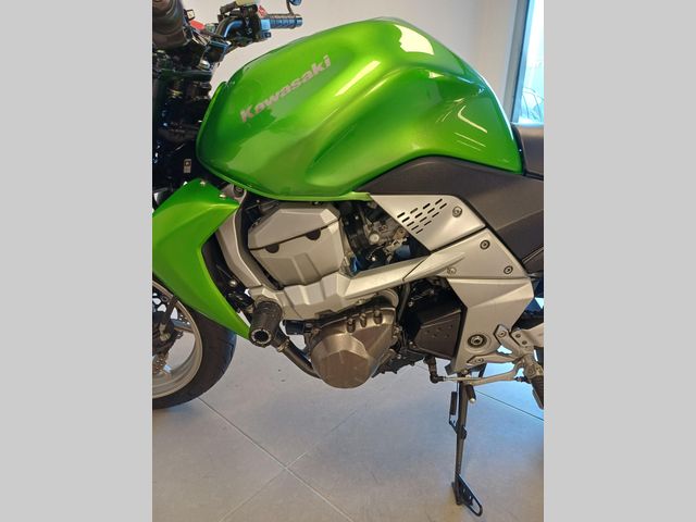 kawasaki - z-750