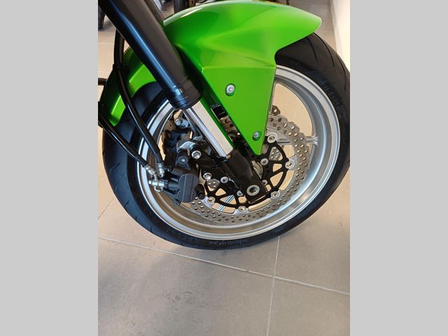 kawasaki - z-750
