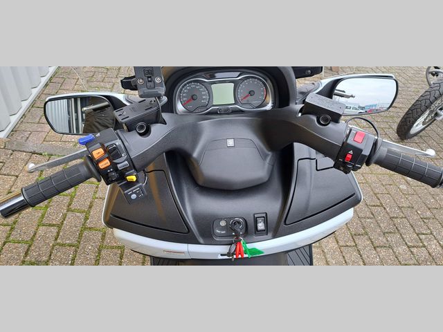 suzuki - an-650-burgman-abs-executive