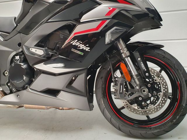 kawasaki - ninja-1000sx-performance-tourer