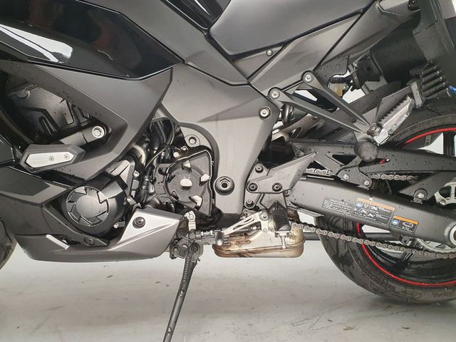 kawasaki - ninja-1000sx-performance-tourer