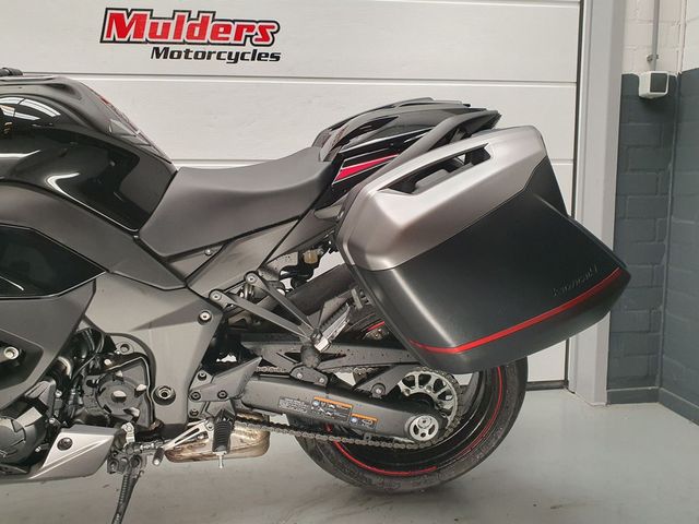 kawasaki - ninja-1000sx-performance-tourer