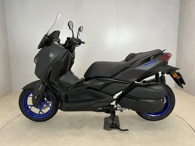 YAMAHA X MAX 300 ABS – foto 4