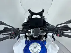 BMW F 900 XR Light white/Racing blue/Racing red BTW voertuig 2026 occasion – foto 12 van 19