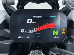BMW F 900 XR Light white/Racing blue/Racing red BTW voertuig 2026 occasion – foto 9 van 19