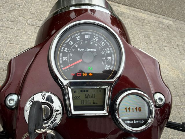 royal-enfield - classic-650