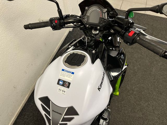 kawasaki - z650