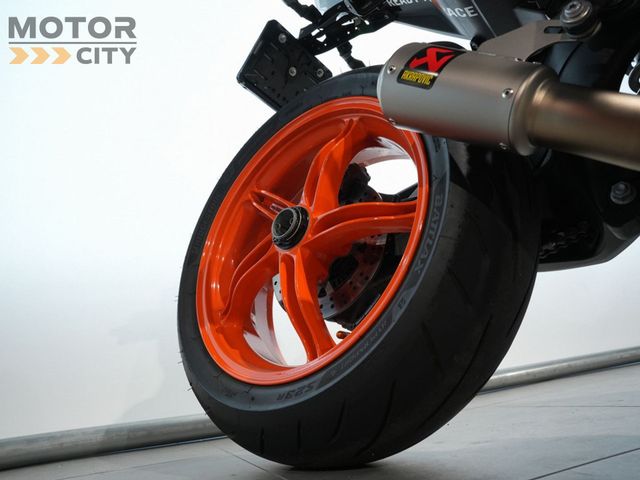 ktm - 1290-super-duke-r