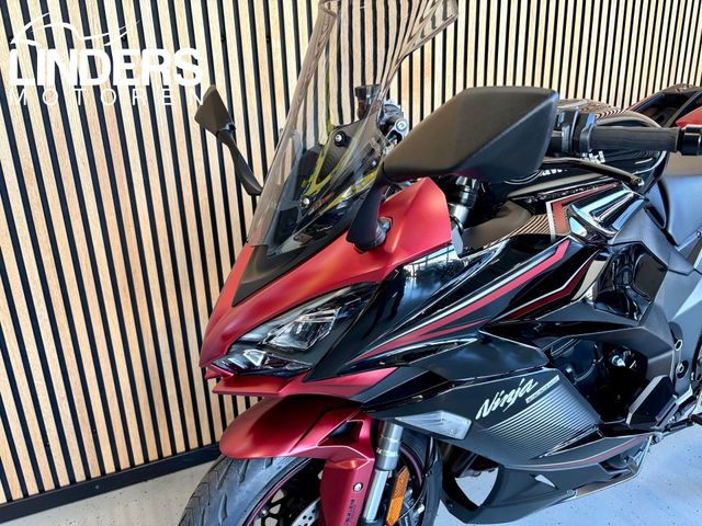 kawasaki - ninja-1000sx-performance-tourer