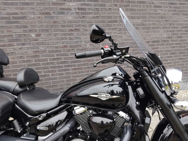 suzuki - vl-1500-lc-intruder