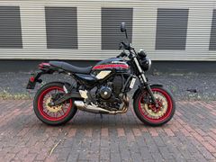 KAWASAKI Z650RS